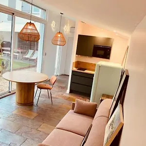studio-lyon-collonges-au-mont-dor.hotels-rhonealpes.com/